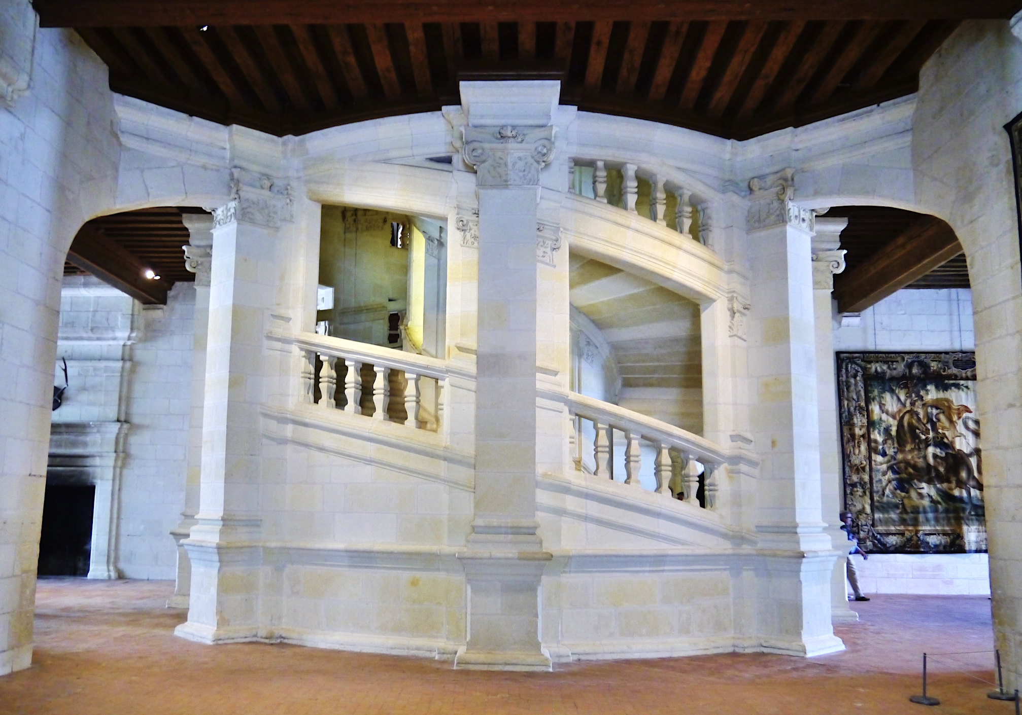 Behold the “Double Helix” Staircase Frequently Attributed to Leonardo da Vinci: It Options Two Intertwined Spiral Staircases That Let Other people Ascend & Descend With out Obstructing Every Different